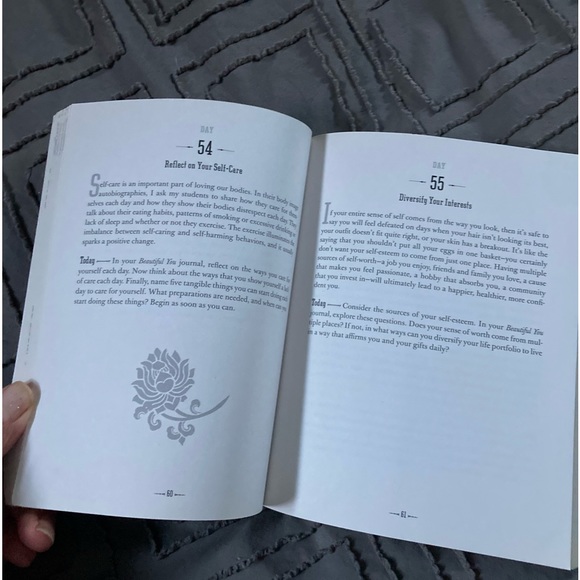 Book: beautiful you by Rosie molinary - Picture 3 of 7